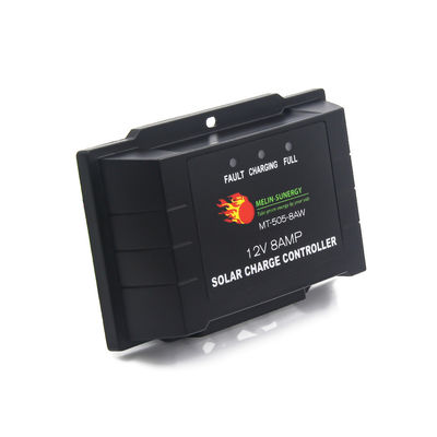 Buen precio IP67 Controlador de carga solar fotovoltaica 8A PWM Controlador de energía solar Controlador de carga de célula solar en línea