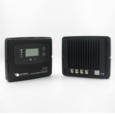 Control de carga solar digital de 30 amperios PWM para baterías Lifepo4 con BMS Despertar