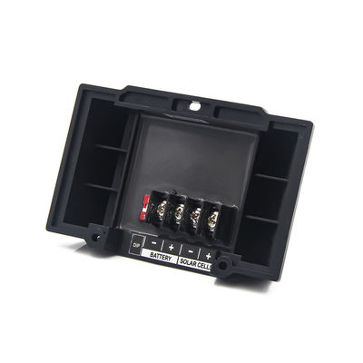 12A 12V 24V Smart PWM Controlador de carga solar manual Batería LiFePO4 Compatible